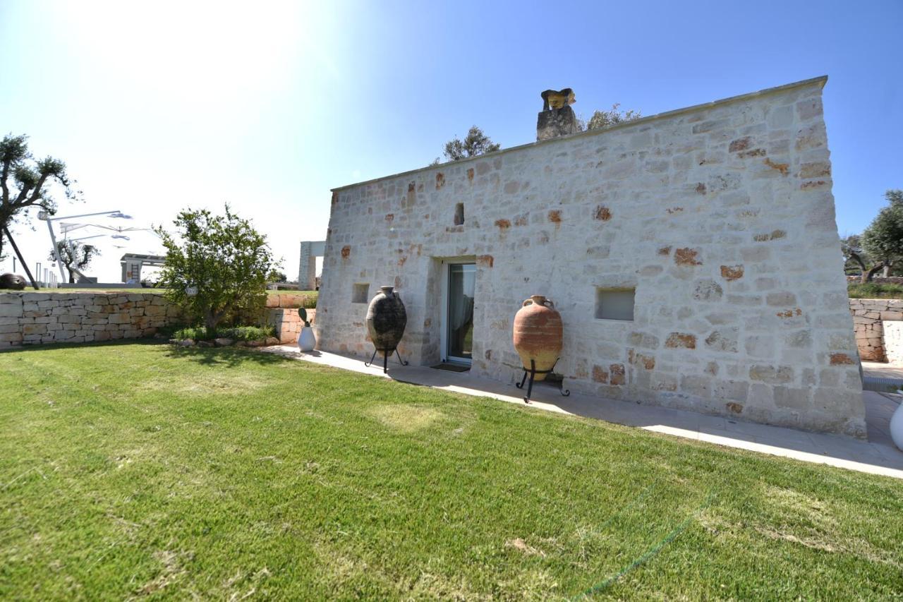 Tenuta Lamia Degli Ulivi - Ostuni Puglia - Ancient Lamia And Modern Villa エクステリア 写真